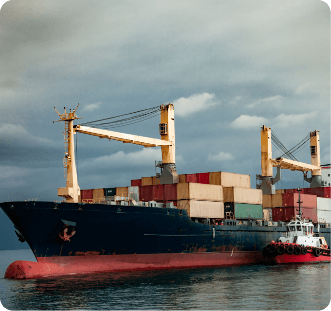 Ocean freight ship